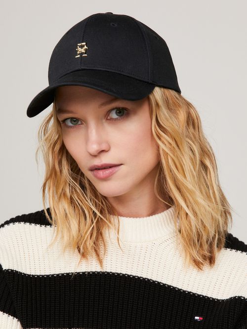 gorra-negra-chic-essential