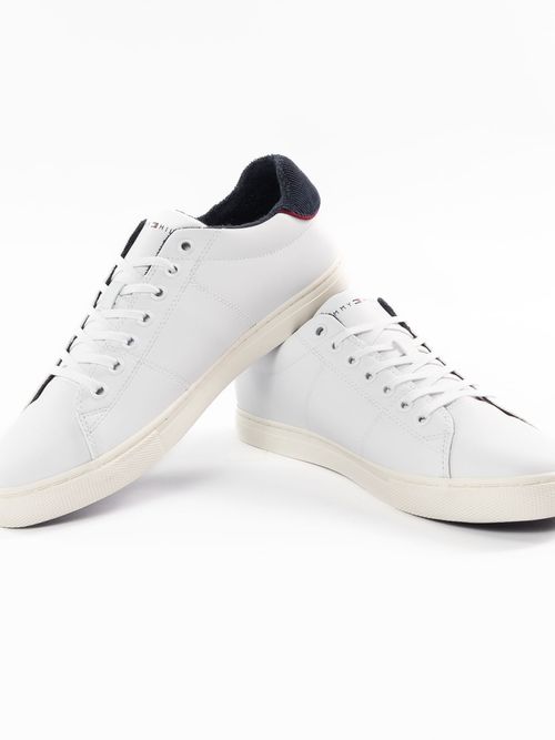 tenis-cuero-monograma-para-hombre