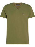 camiseta-verde-essential-en-cuello-v