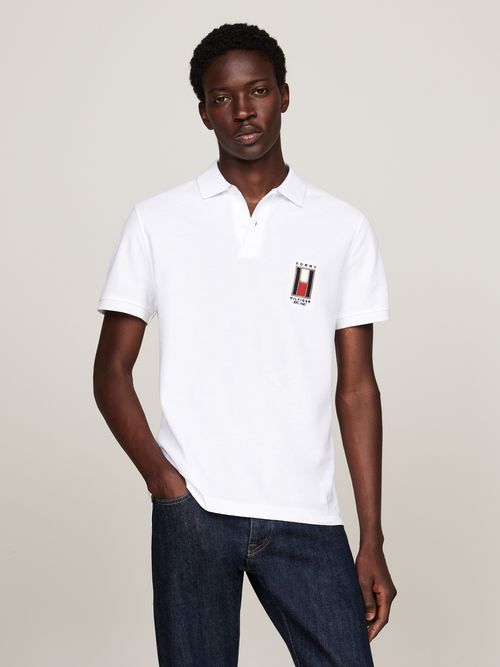 polo-gris-corte-regular-logo-vertical