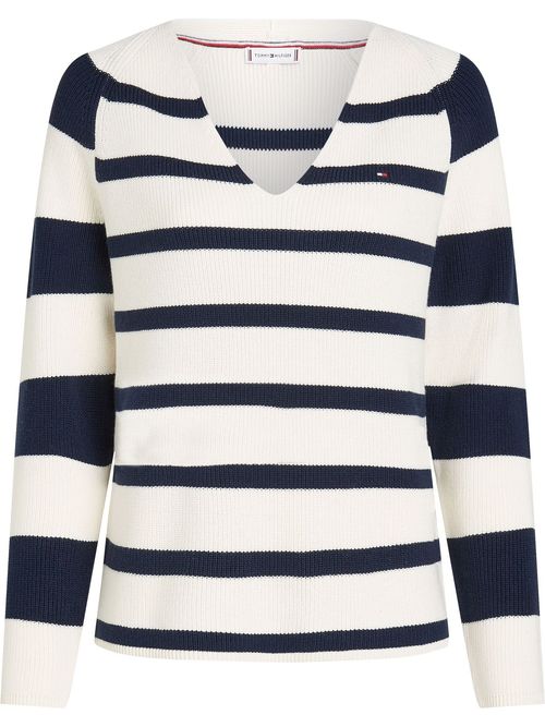 saco-azul-punto-ganchillo-cuello-en-v