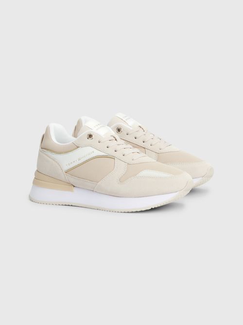 tenis-beige-running-elevated-medias