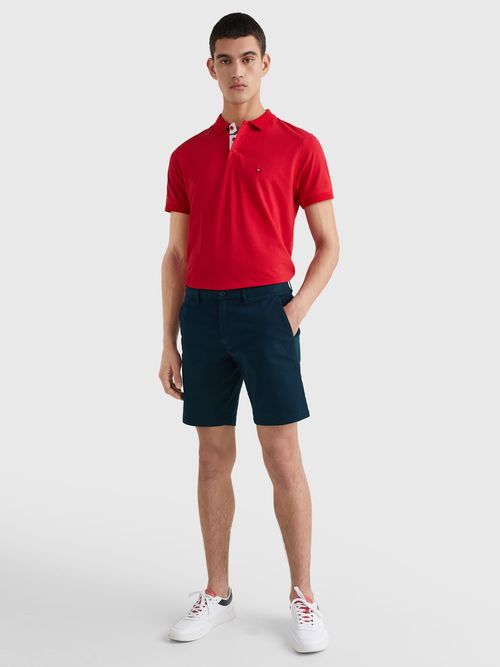 Bermuda para hombre marca tommy sale