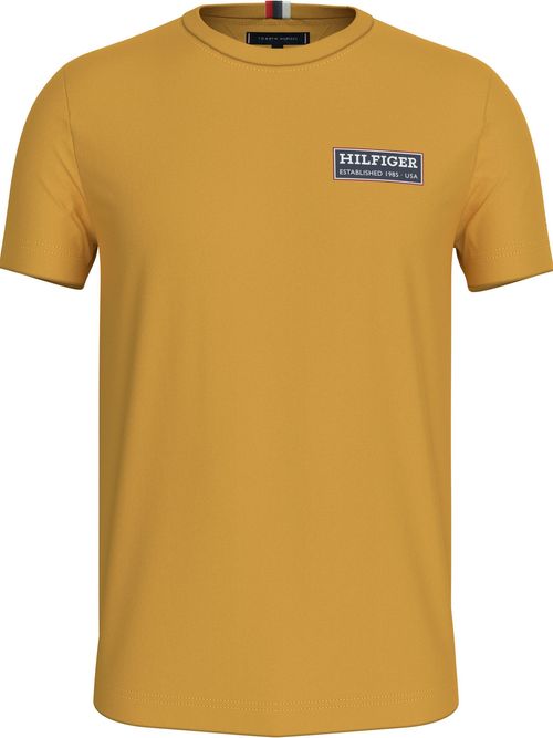 camiseta-amarilla-con-logo-de-parche-para-hombre