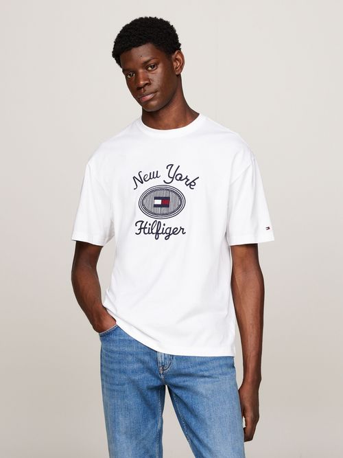 camiseta-blanca-con-logo-nyc-bordado-para-hombre