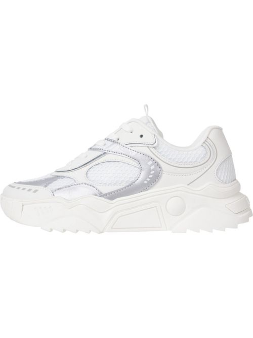 tenis-blanco-de-estilo-running-metalizadas