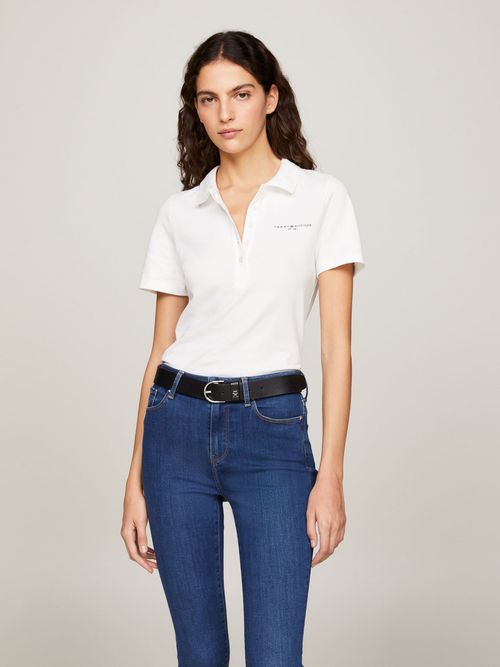 polo-blanca-de-corte-slim-con-logo-distintivo-para-mujer