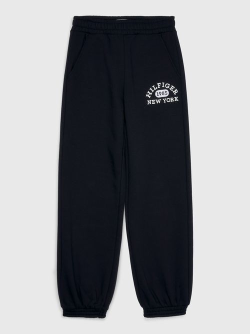 joggers-de-nina-universitarios-con-logo